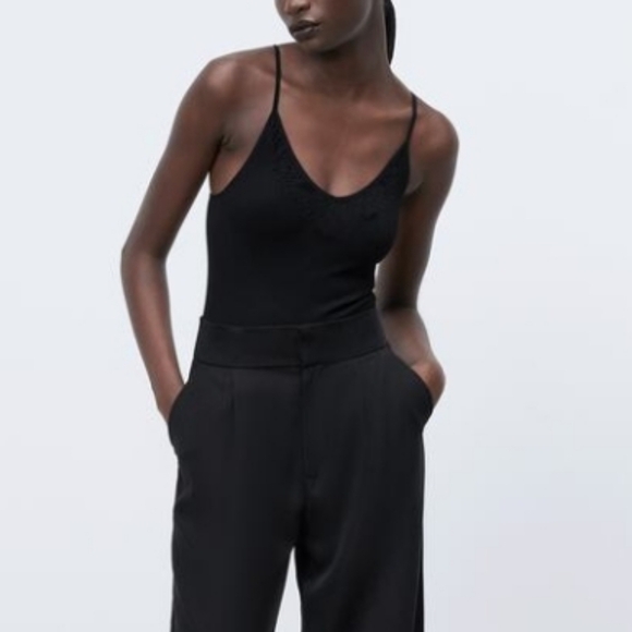 Zara seamless lace bodysuit - Picture 11 of 11